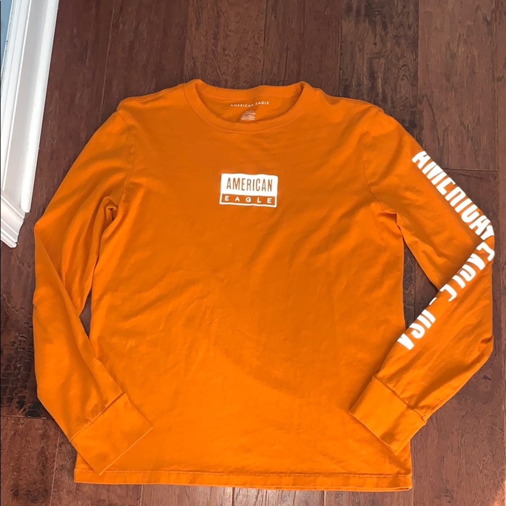 American Eagle Long sleeve Tee